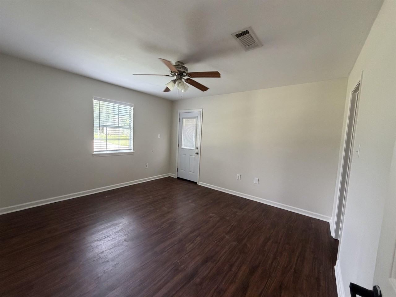 3623 Euclid St #A - Photo 5 of 9