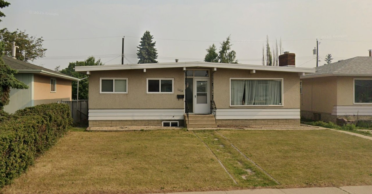 Pet-Friendly Legally Suited Home in Kenilworth | Main Floor & Basement Suites Available - Photo 2 of 33