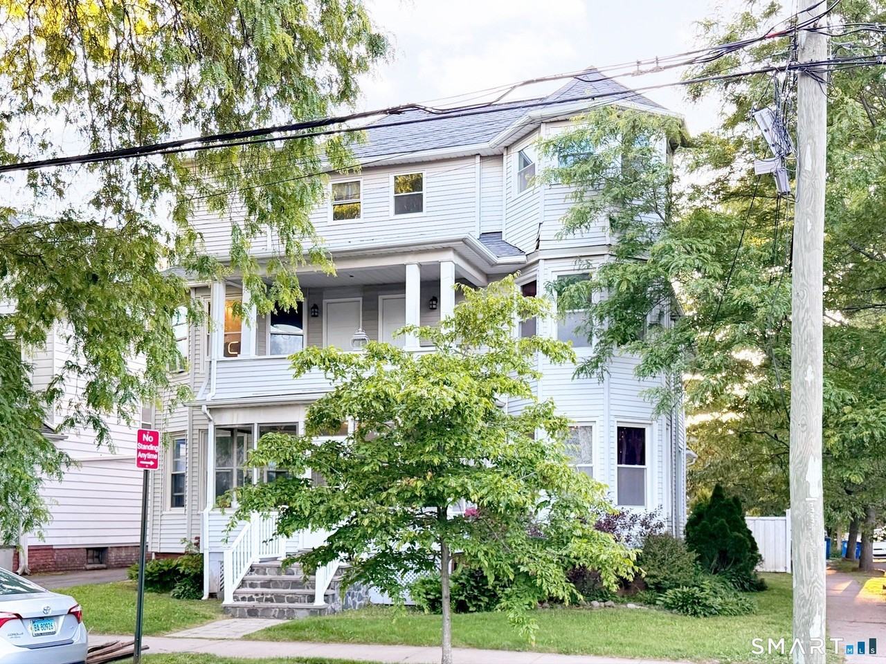 308 Alden Ave #B - Photo 2 of 24