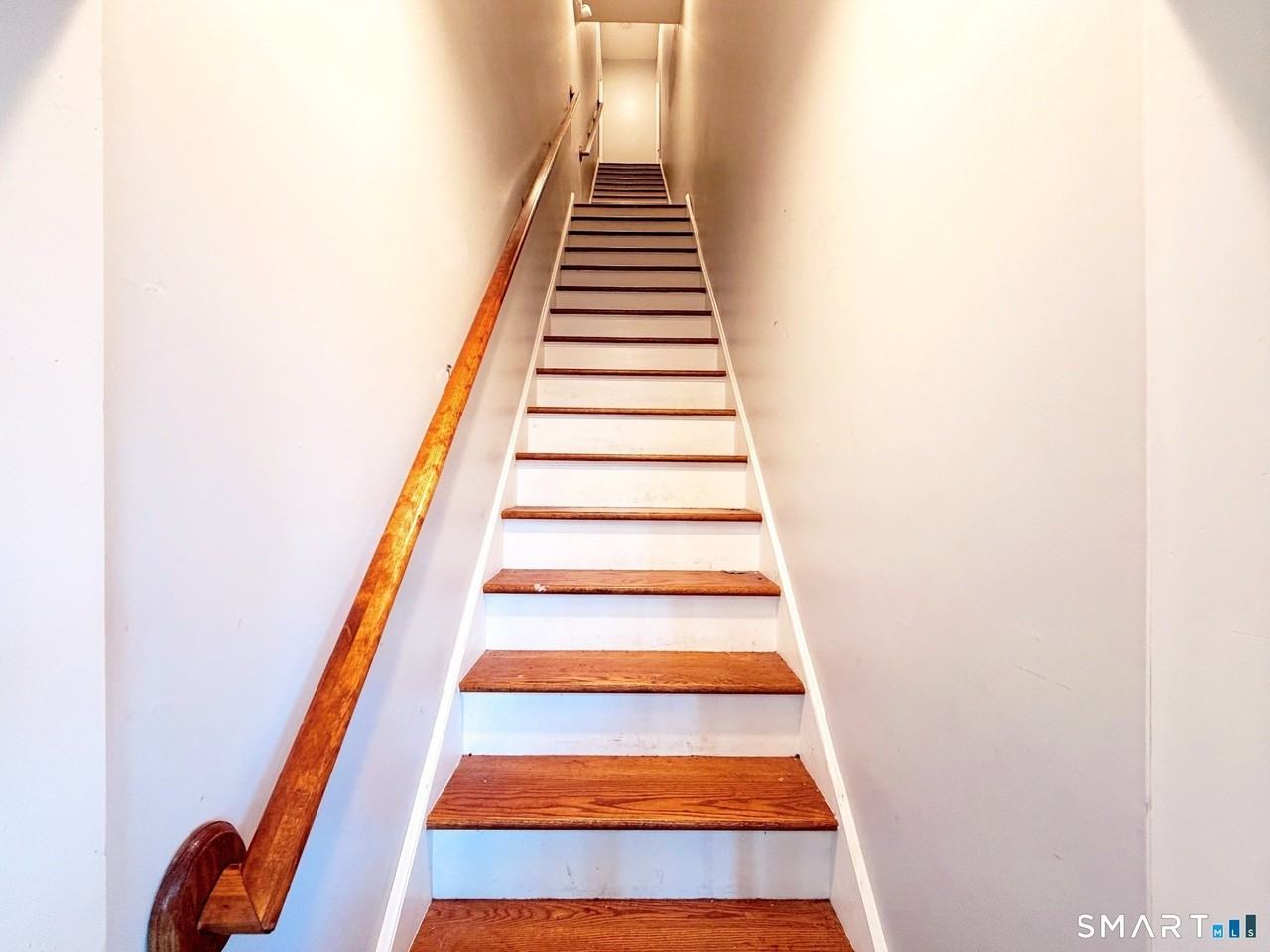 310 Alden Ave #B - Photo 6 of 24