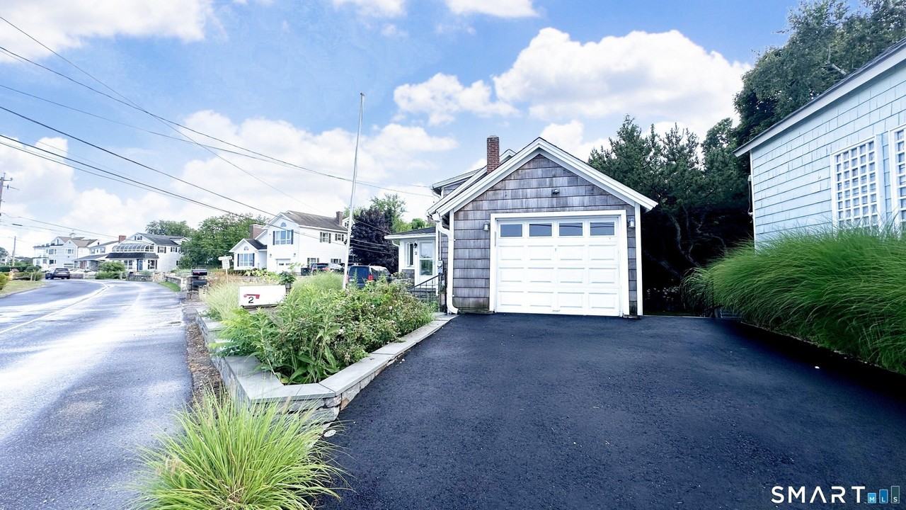 2 Scofield Pl - Photo 6 of 35