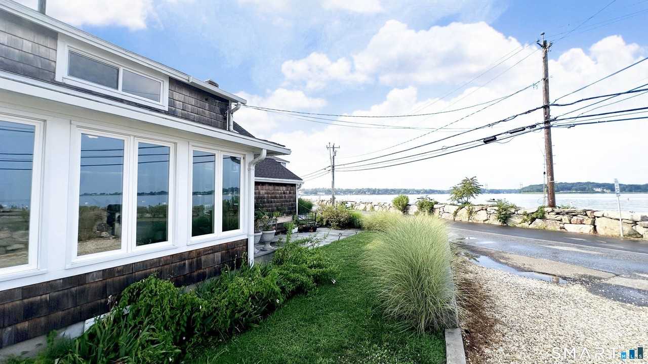 2 Scofield Pl - Photo 7 of 35