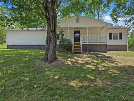 3542 Shoreland Dr - Photo 1 of 1