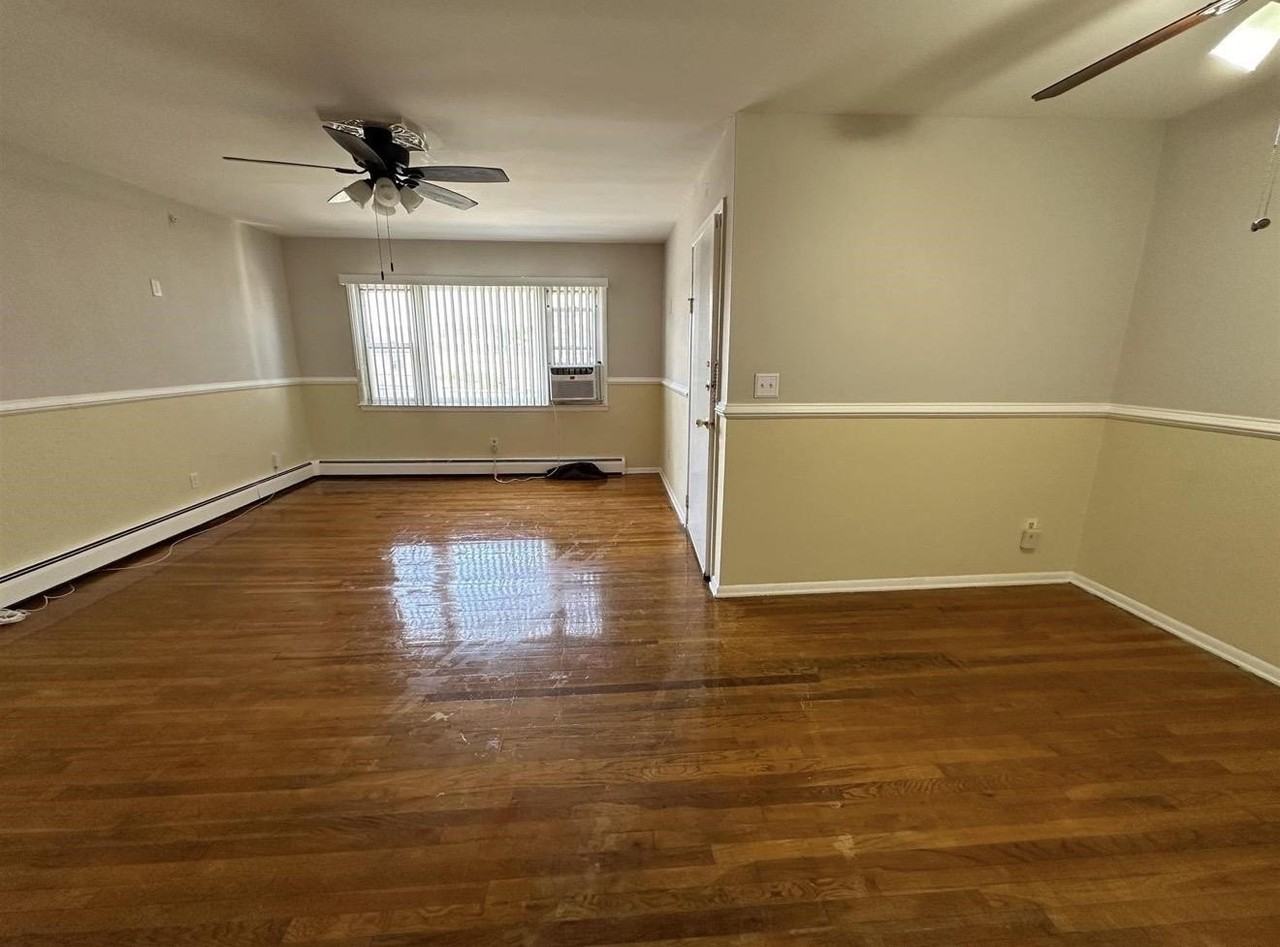 374 Cator Ave #1 - Photo 3 of 19