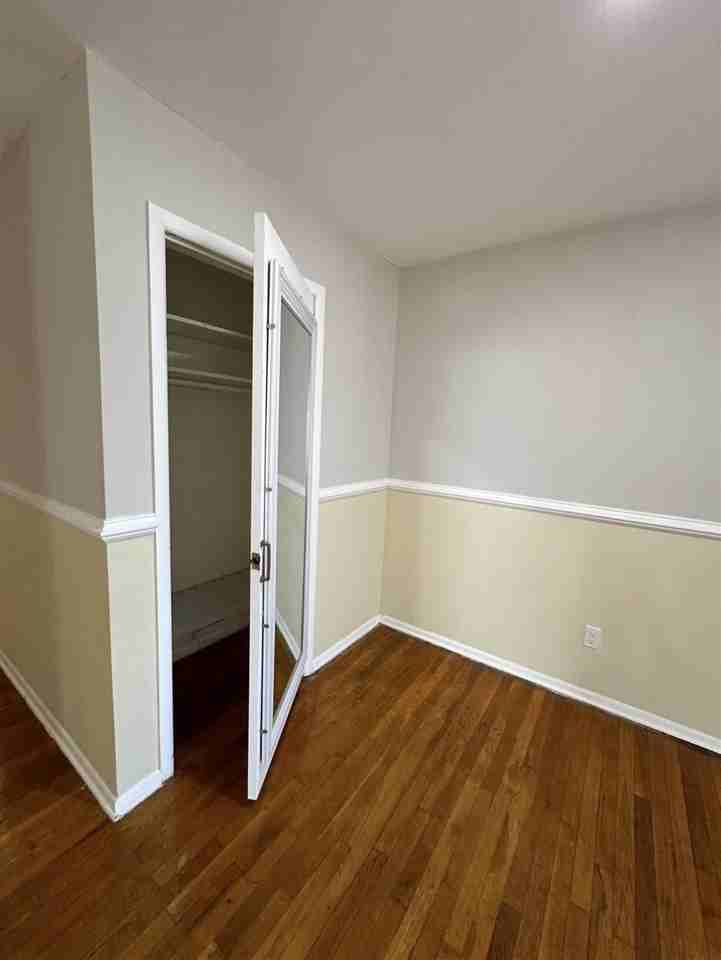 374 Cator Ave #1 - Photo 4 of 19