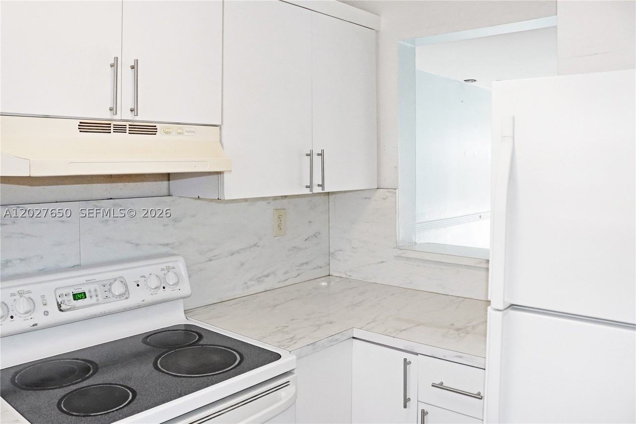 15006 Sw 80th Ter #913 - Photo 5 of 15