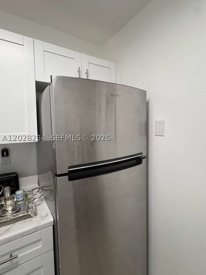 1141 Lake Victoria Dr #F - Photo 3 of 16