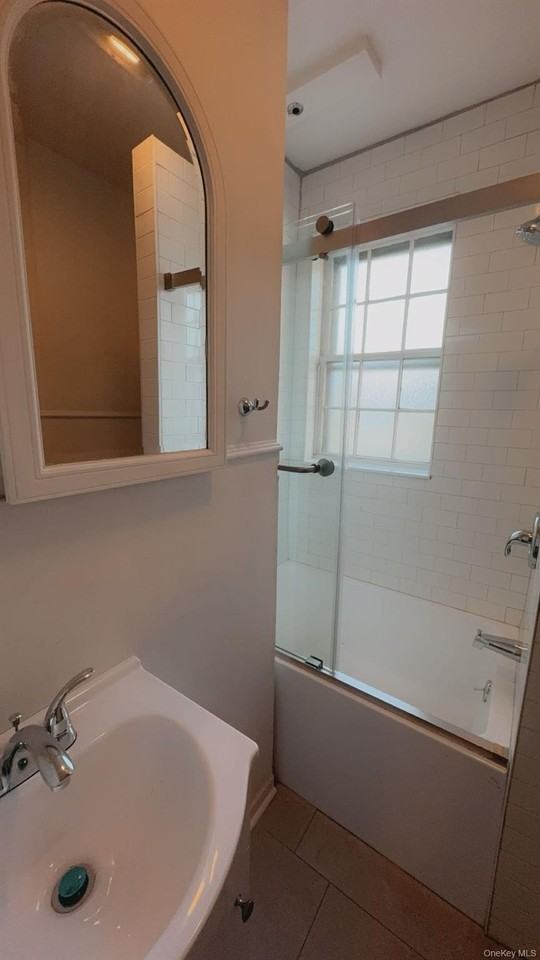 217 Main St - Photo 5 of 13