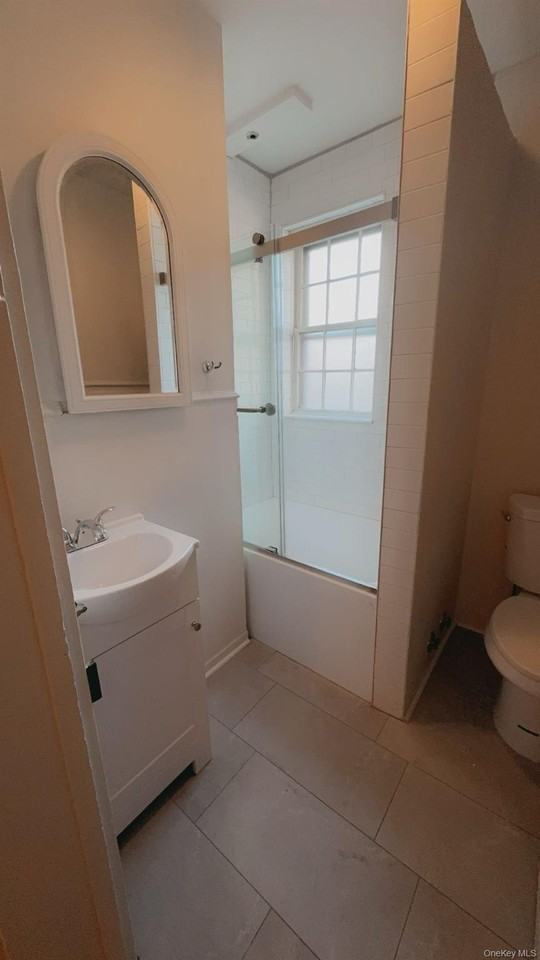 217 Main St - Photo 6 of 13