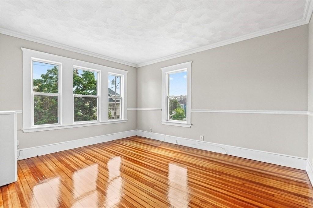 122 Grant Ave #122 - Photo 5 of 19