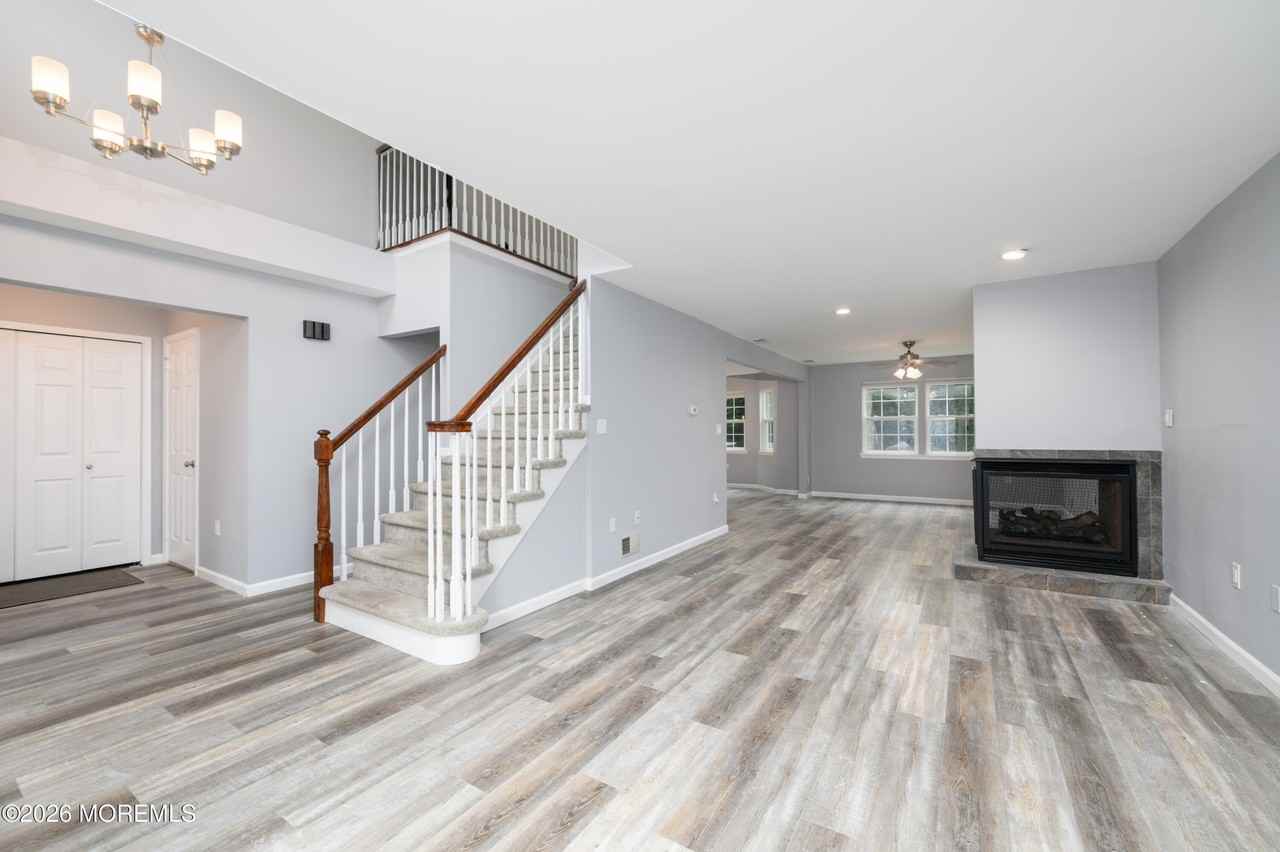 75 Mc Kinley Dr - Photo 3 of 35