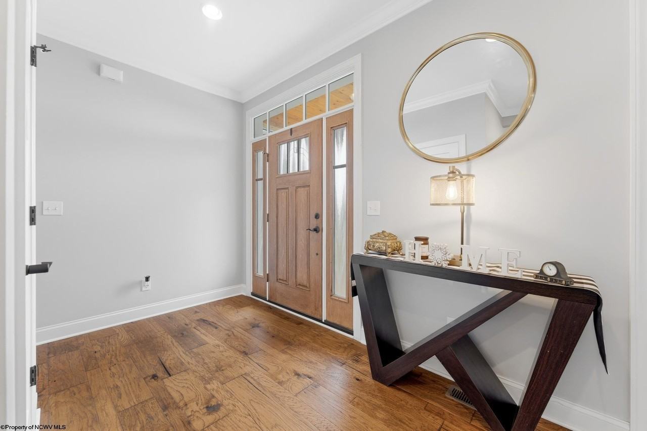 130 Sadie Ln - Photo 3 of 30