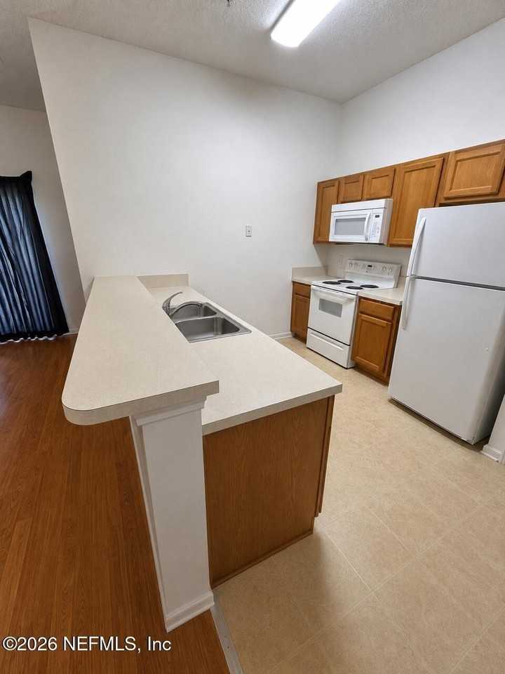 6063 Maggies Cir #105 - Photo 4 of 17