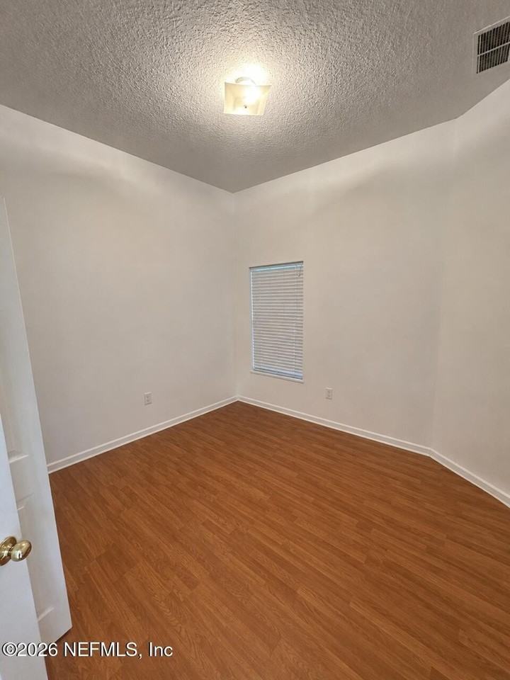 6063 Maggies Cir #105 - Photo 5 of 17