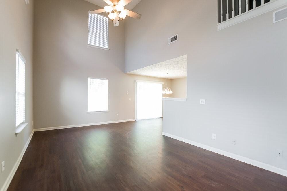 186 Ilex Dr - Photo 4 of 17