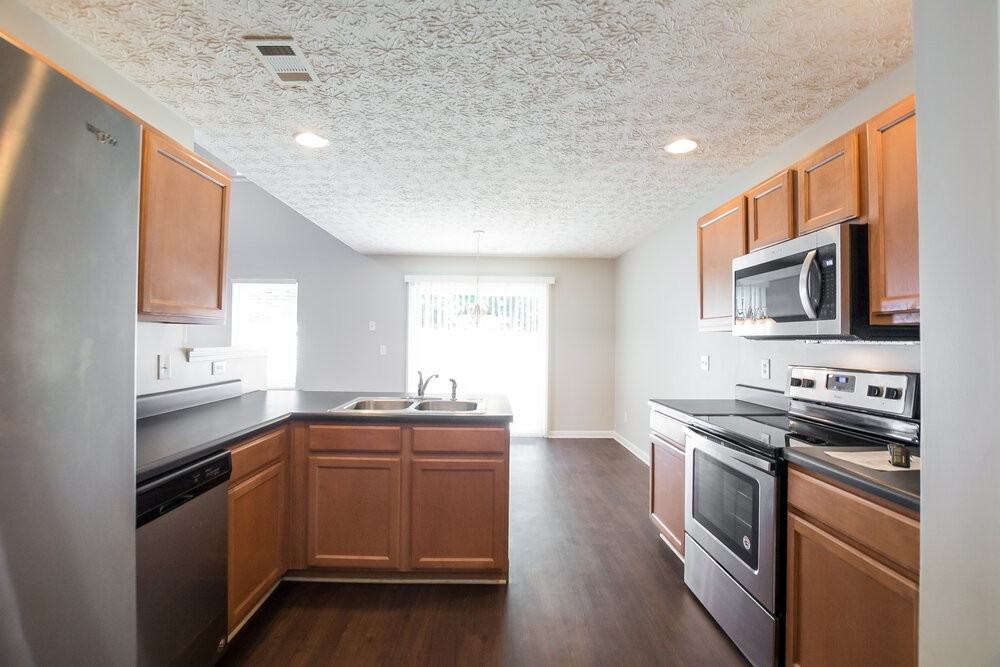186 Ilex Dr - Photo 6 of 17