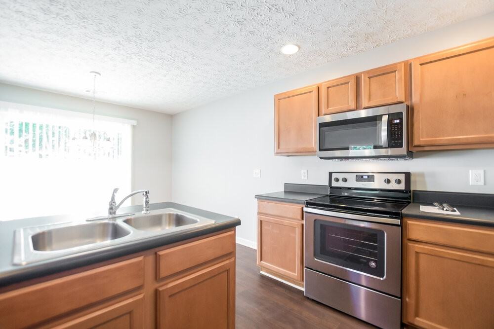 186 Ilex Dr - Photo 7 of 17