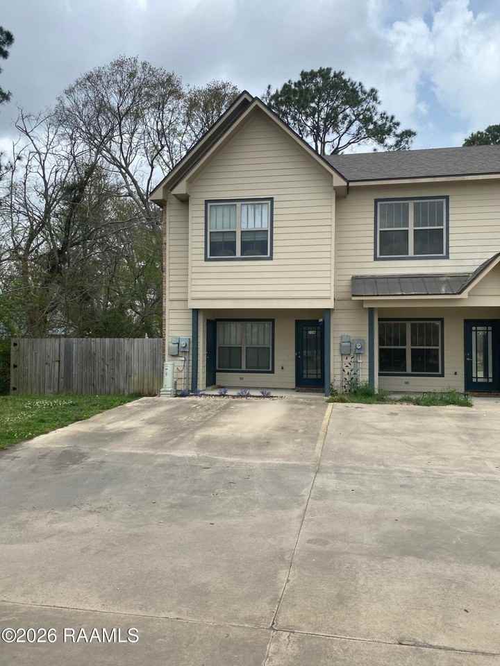 208 Caudill Dr