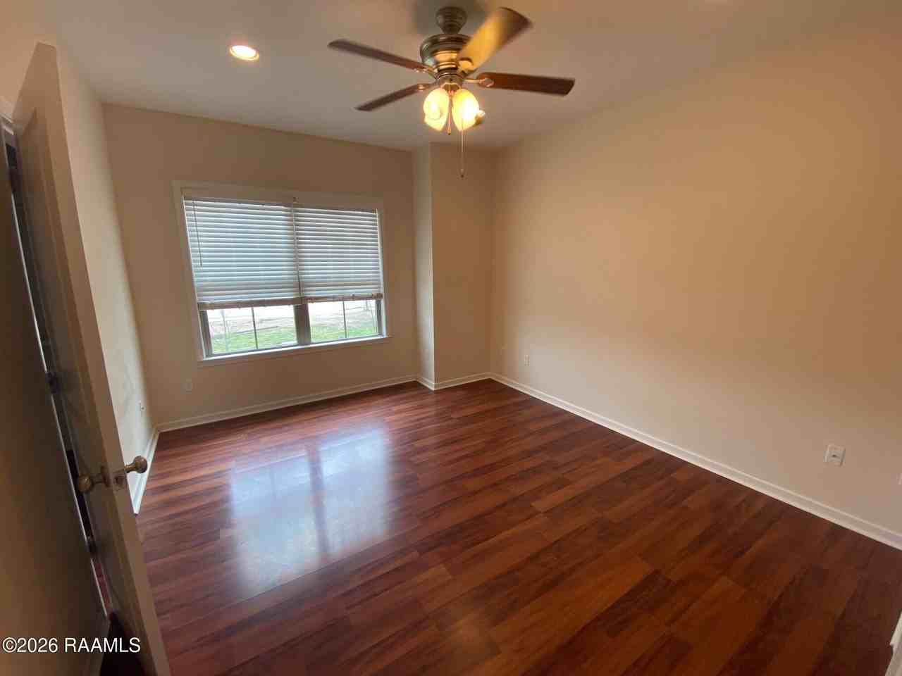 208 Caudill Dr - Photo 7 of 12