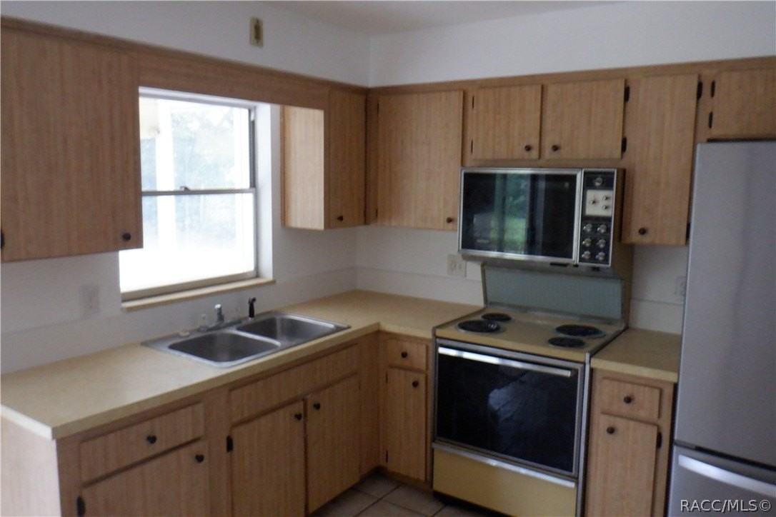 5 Nevada St - Photo 5 of 15