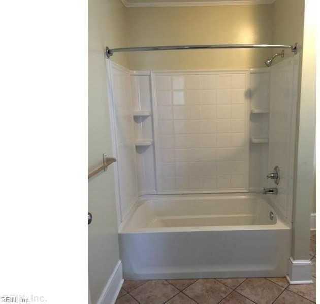 207 Poplar Ave - Photo 5 of 19