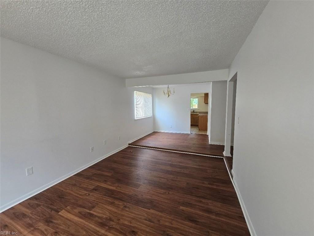 5710 Brandon Blvd - Photo 2 of 15