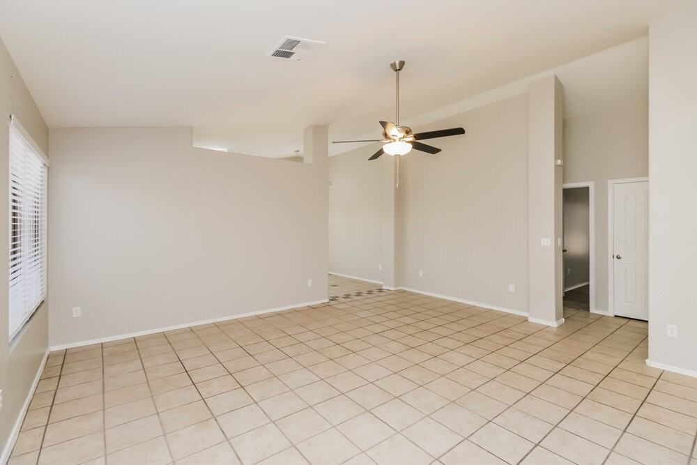 1504 W Page Ave - Photo 5 of 16