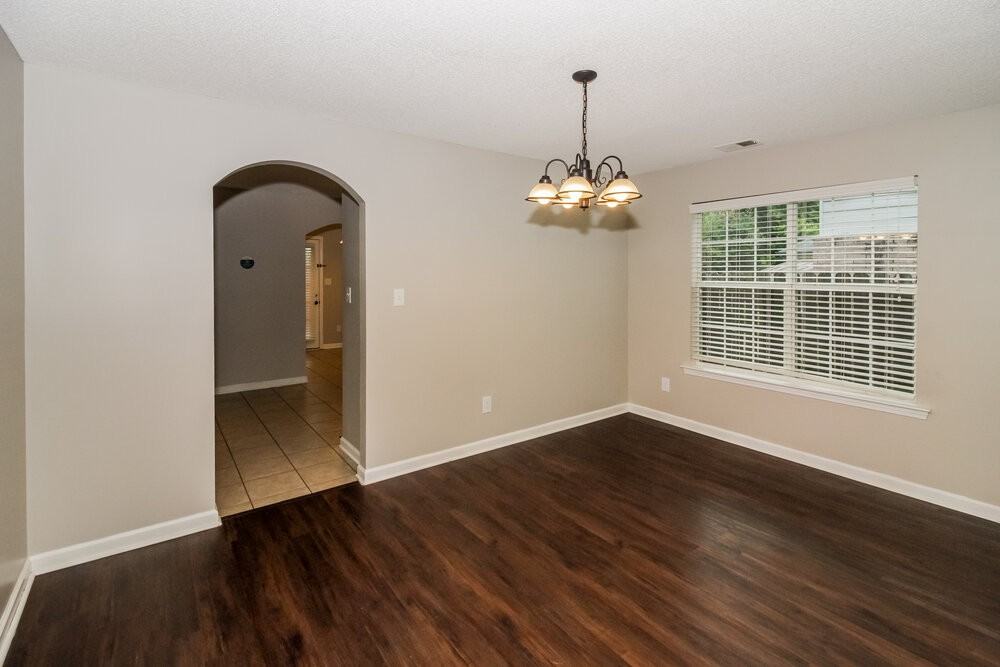 7317 Green Ash Dr - Photo 4 of 15
