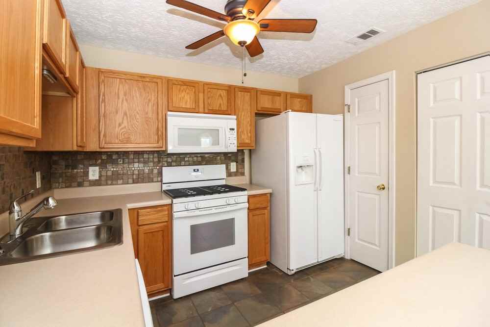 134 Ilex Dr - Photo 6 of 16