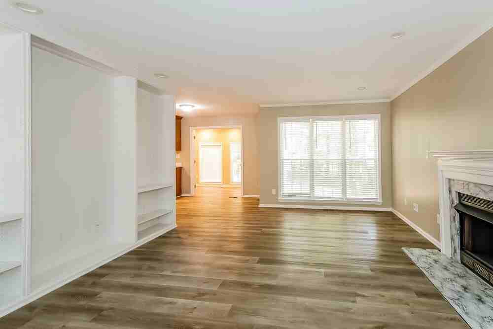 8313 Poplar Grove Cir - Photo 7 of 17