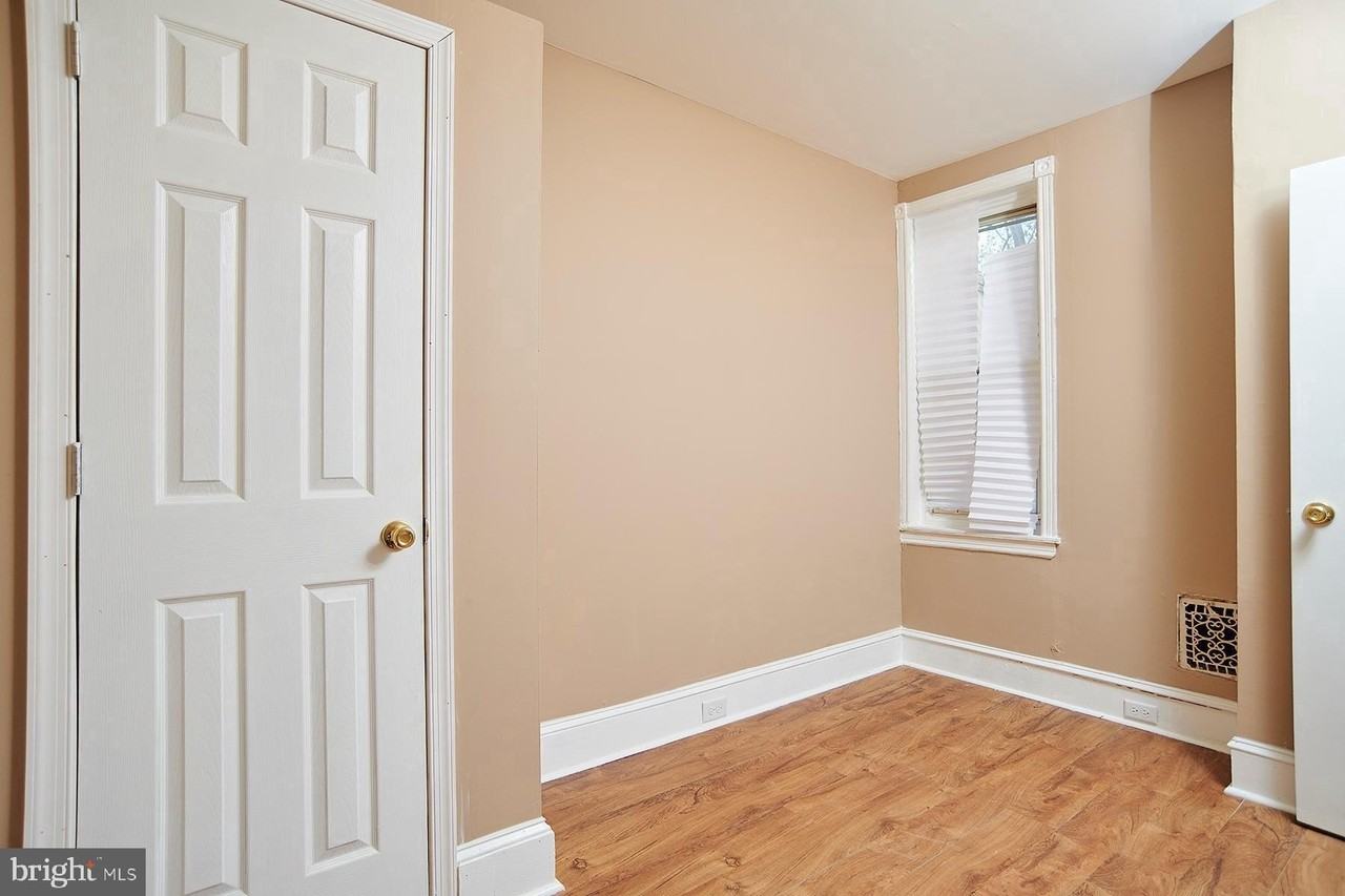 6123 Upland St - Photo 4 of 8