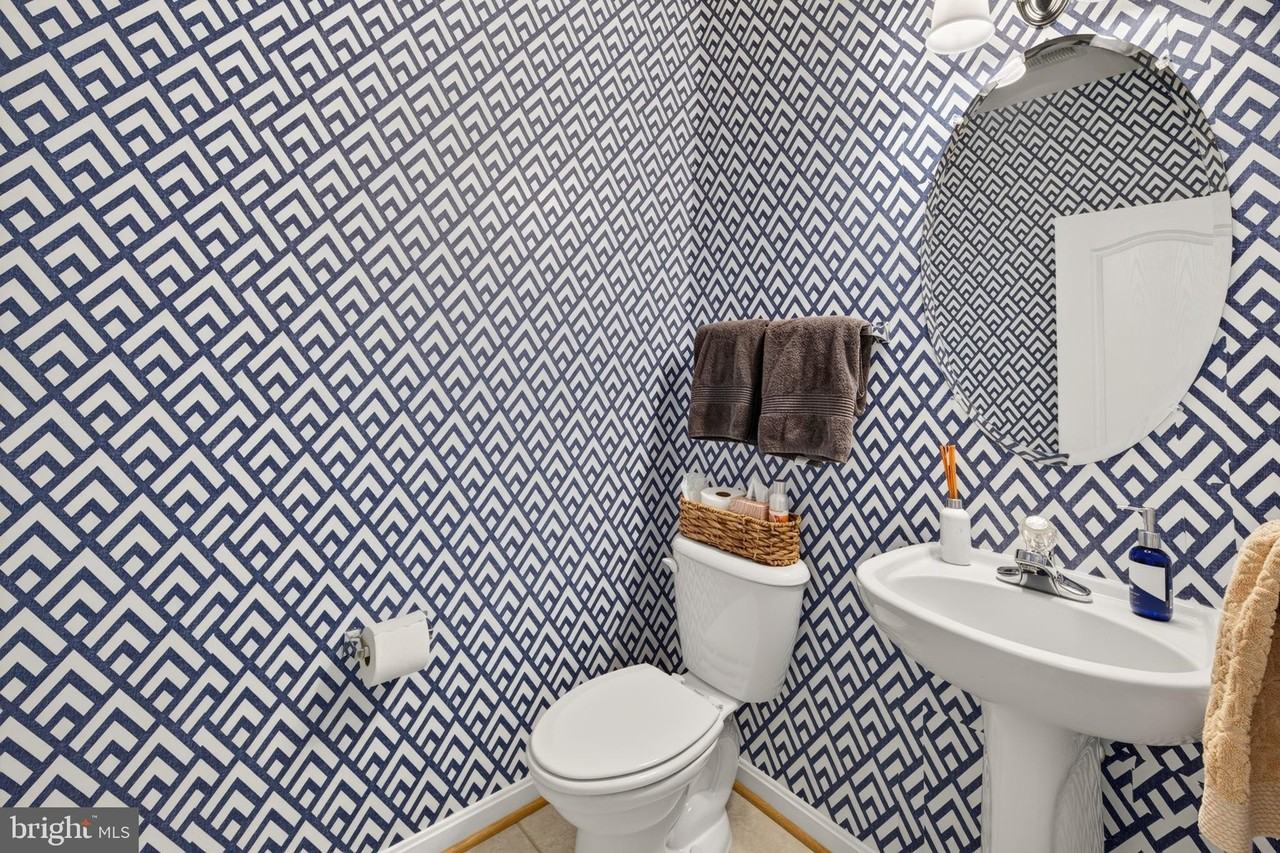 43580 Popes Creek Sq - Photo 7 of 50
