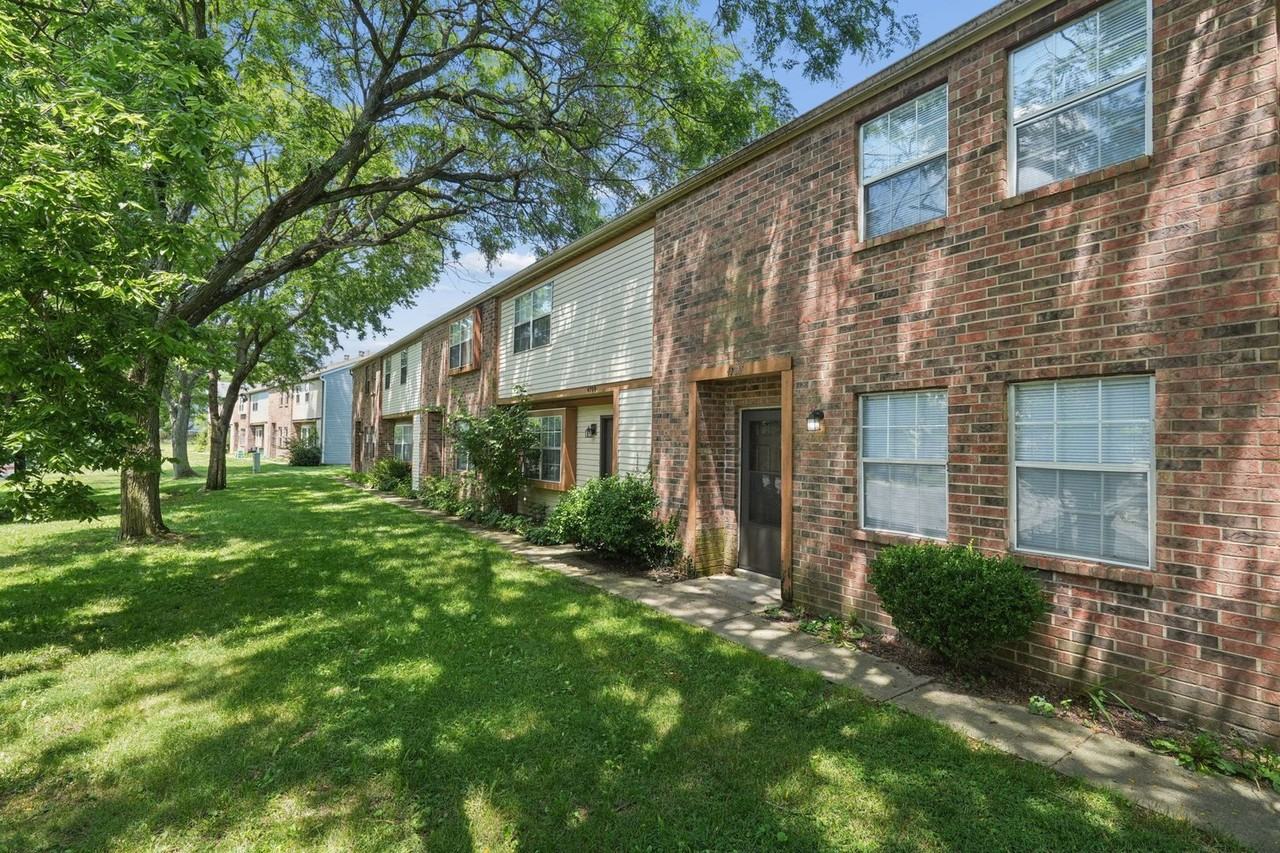 4797 Farber Row #4797 - Photo 4 of 29