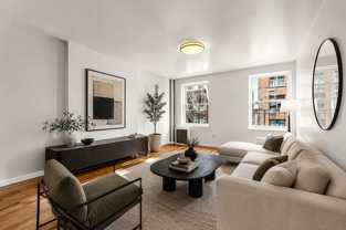 222 W 10th St #4A - Photo 1 of 1