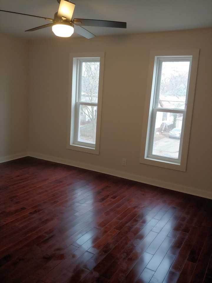 301 National Ave Nw #2 - Photo 7 of 13