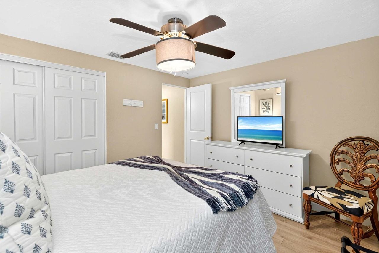 3064 Goodwater St #1578379P - Photo 6 of 33