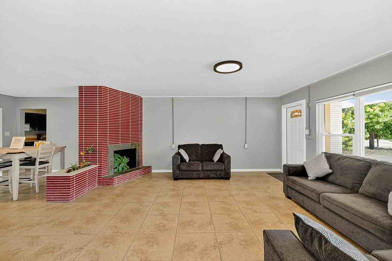 324 Avenida Madera #1578359P - Photo 4 of 35