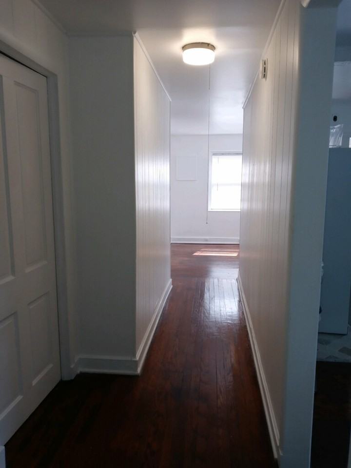 11 Whitehill Ter #8 - Photo 5 of 6