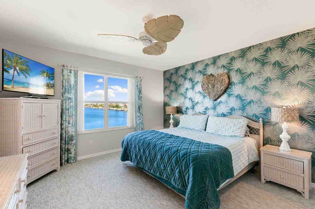 226 Waterway Ct #1579809P - Photo 6 of 24