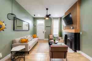 featured image of 1811 Baymiller St
