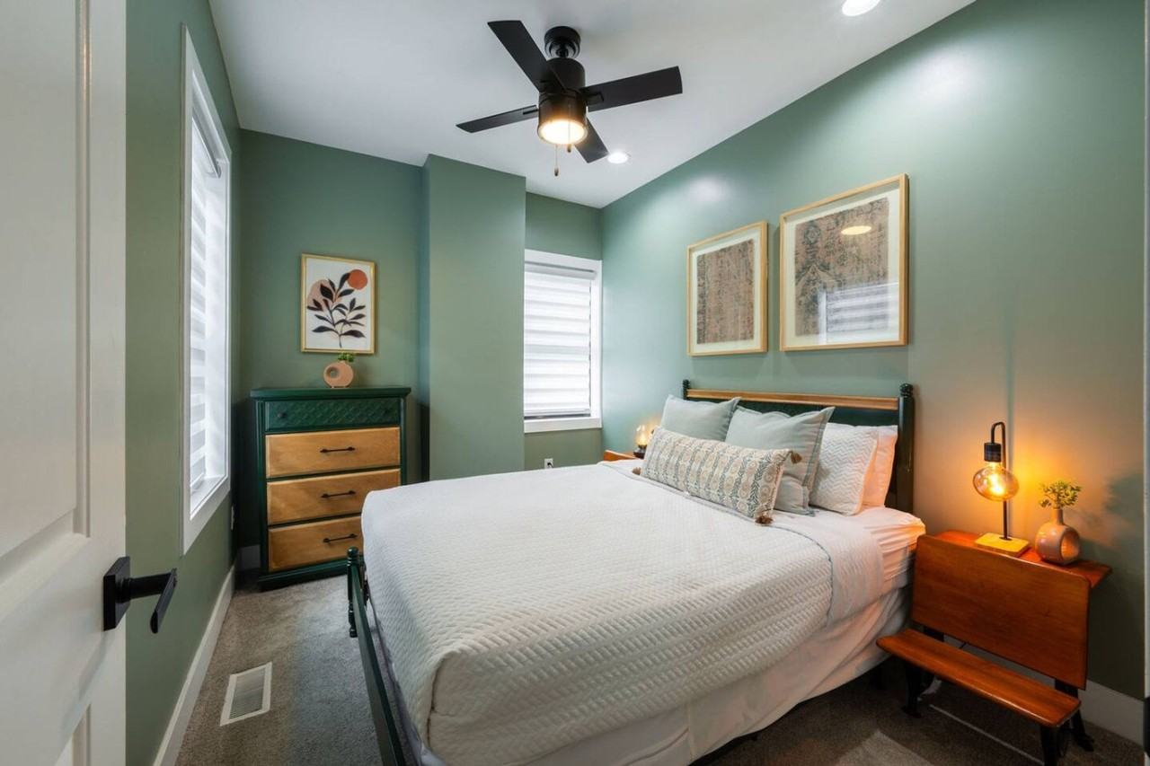 1811 Baymiller St #1579829P - Photo 3 of 40