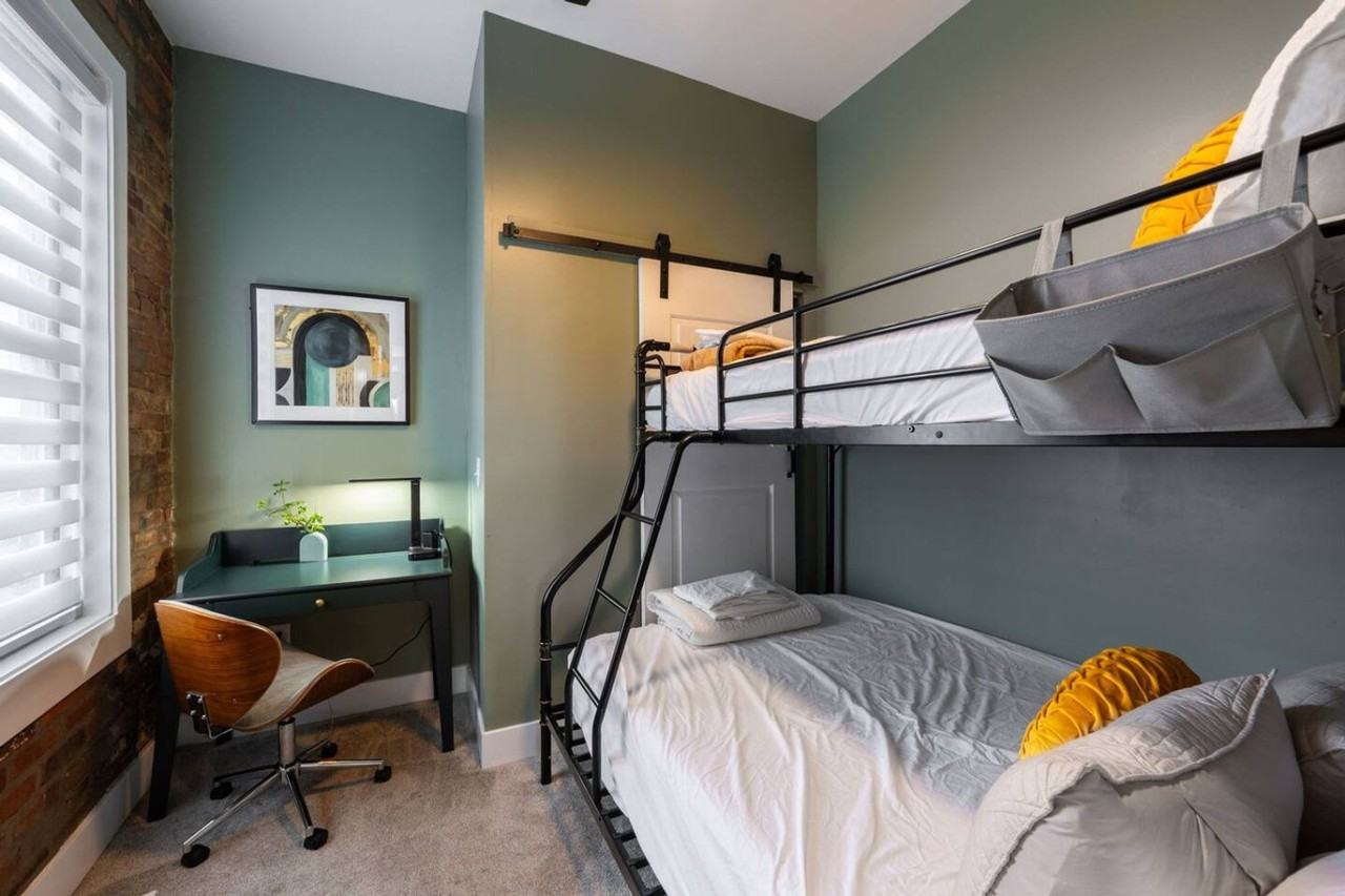 1811 Baymiller St #1579829P - Photo 4 of 40
