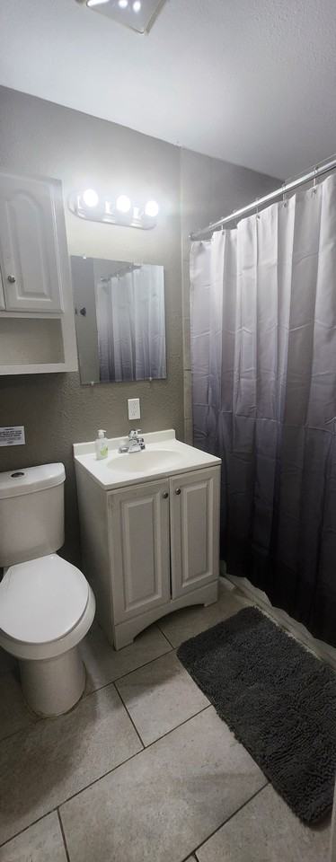 9605 Grady Ln #2 - Photo 5 of 17
