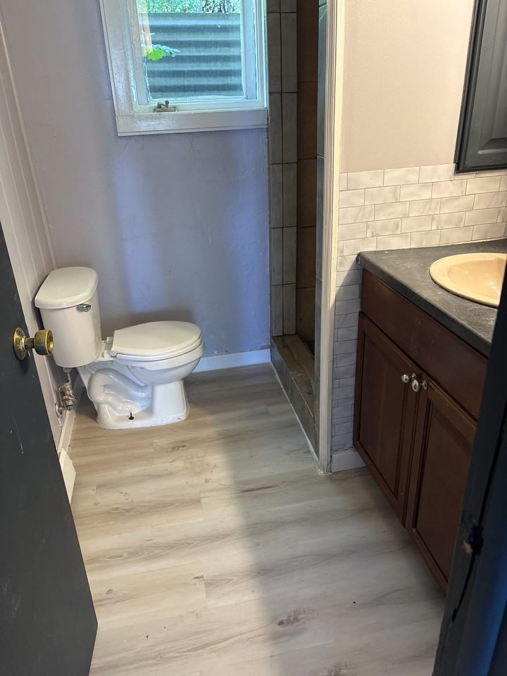 2806 Madonna Dr #C - Photo 3 of 15