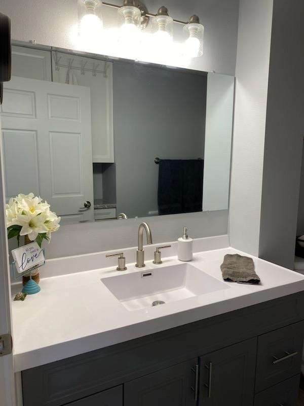 619 S Armstrong Ave #2 - Photo 3 of 8