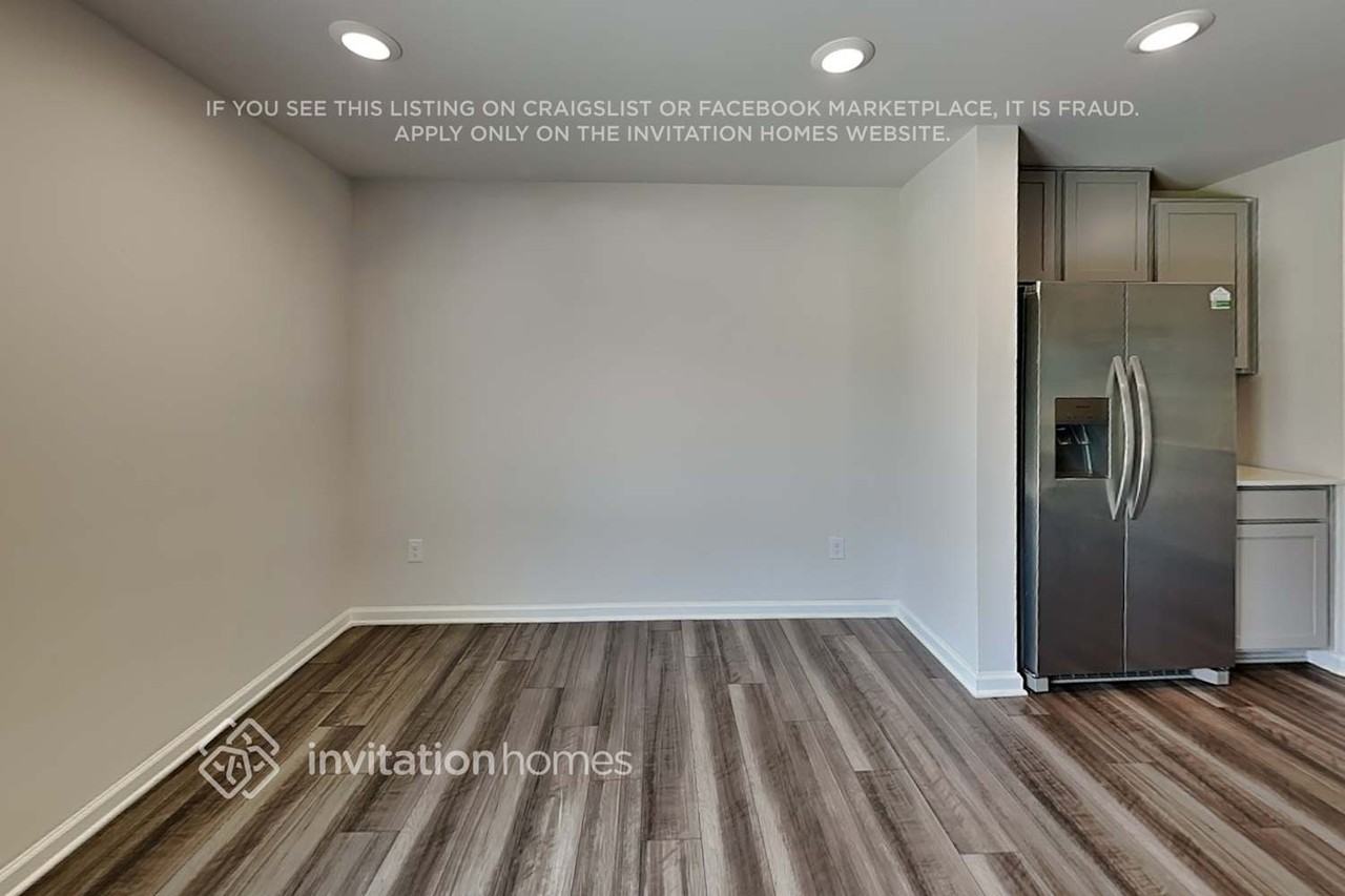 2524 Brunson Ct - Photo 5 of 20