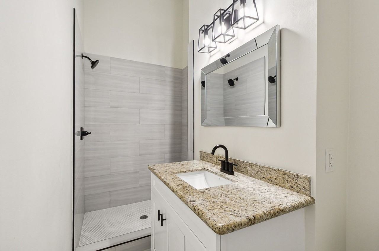 2022 Bienville St - Photo 3 of 5