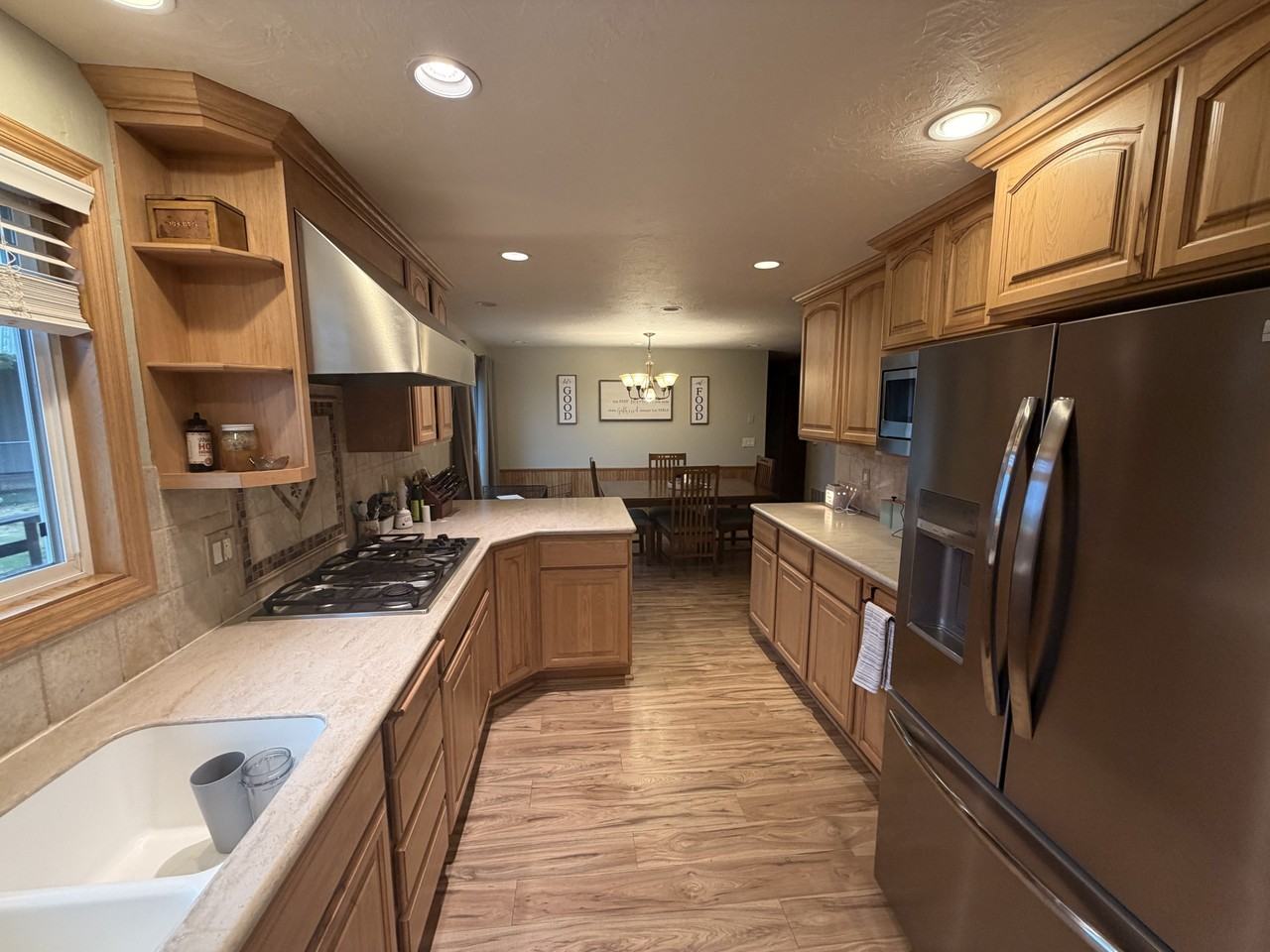 9559 W Prairie Ave - Photo 6 of 46