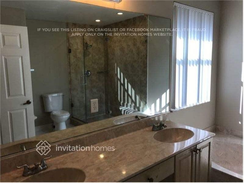 611 Sw 178th Way - Photo 5 of 6