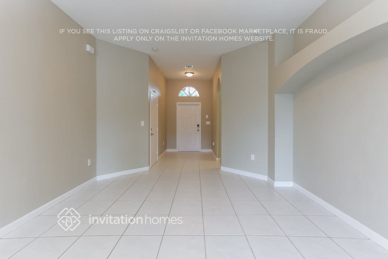 15220 Sw 10th St - Photo 2 of 20